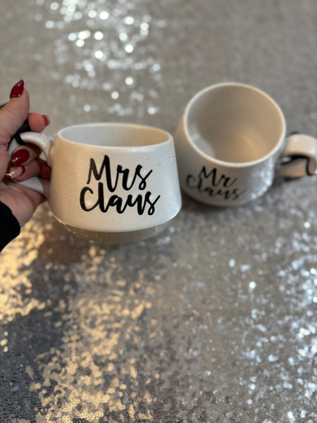 Mr. & Mrs. Claus ceramic coffee mug set