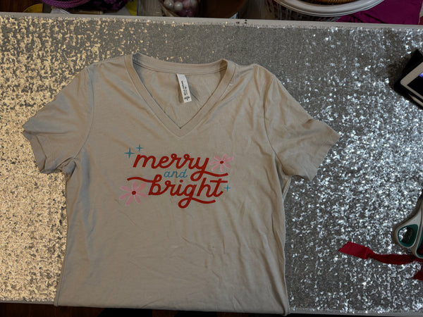 merry & bright women's v-neck size Medium